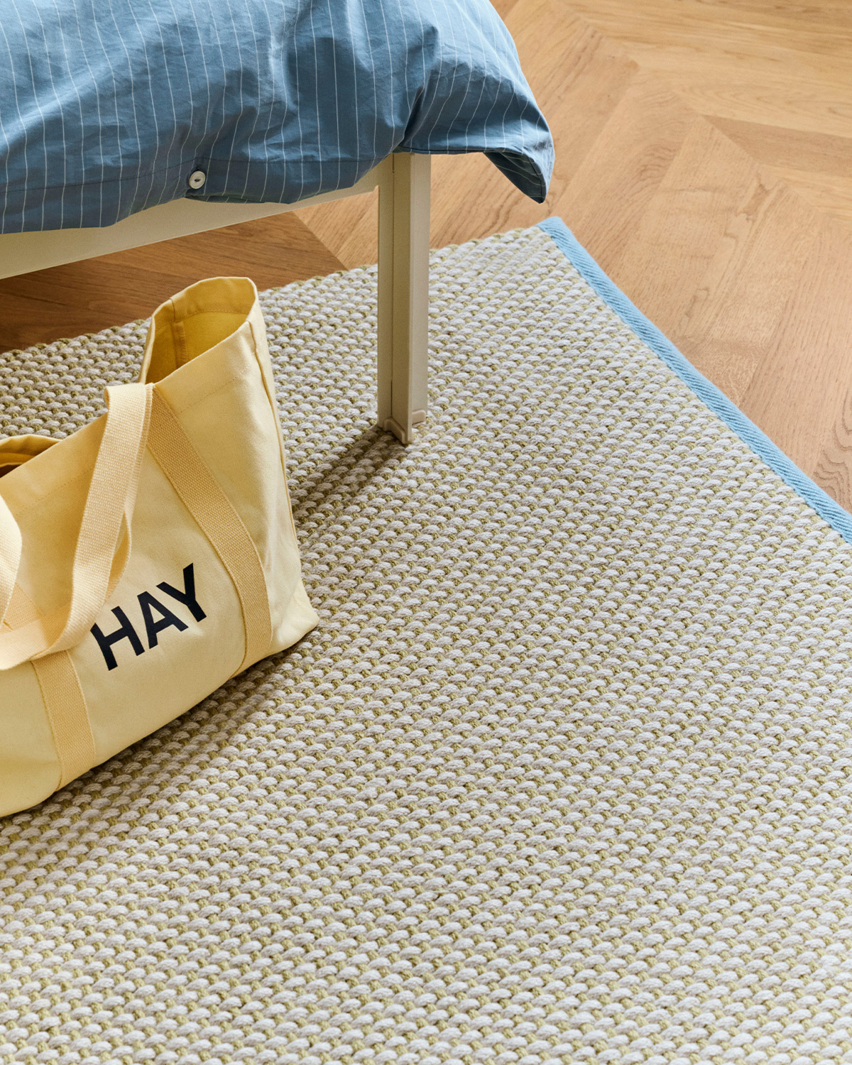 3 COLOUR RUG