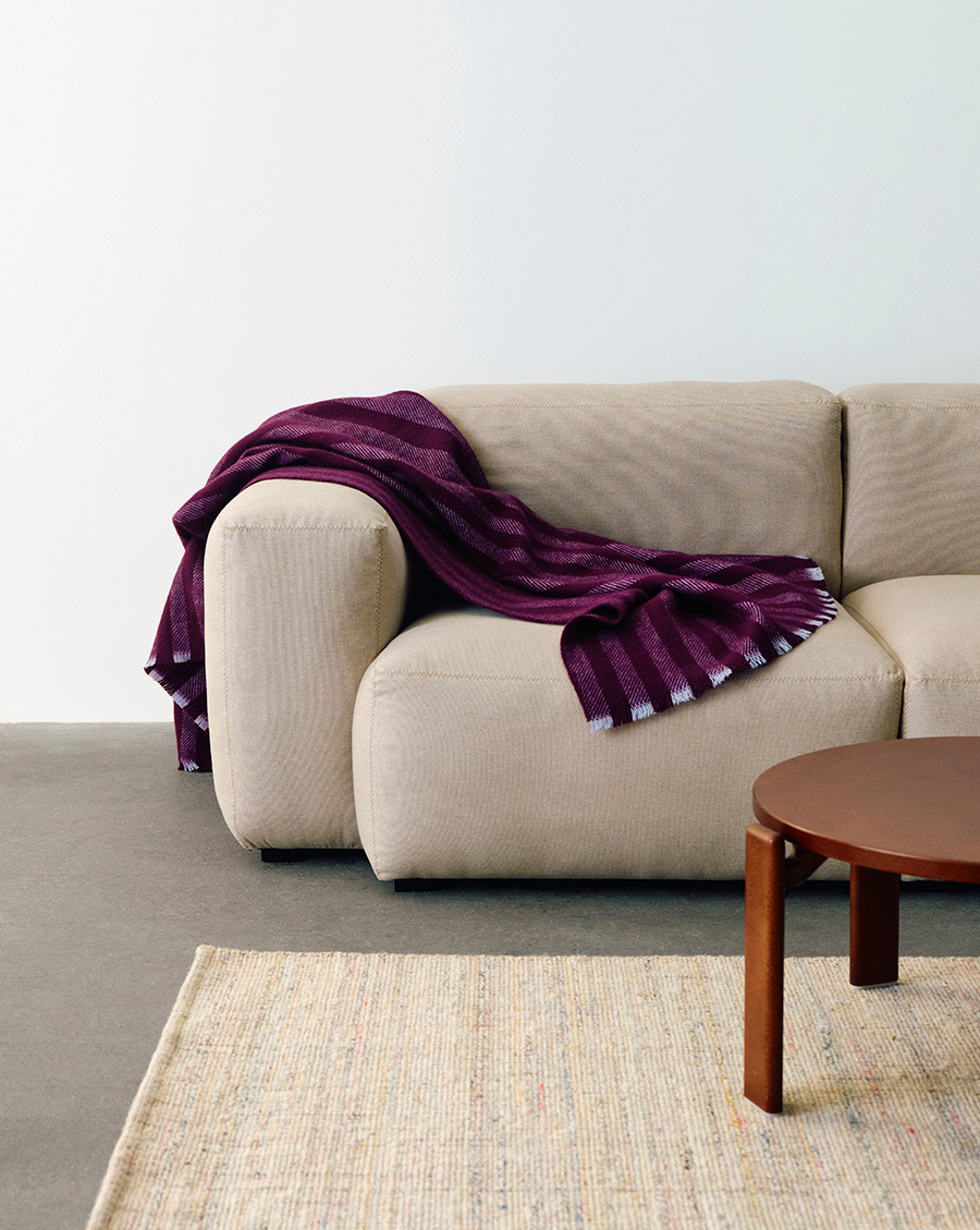 　CRAYON RUG