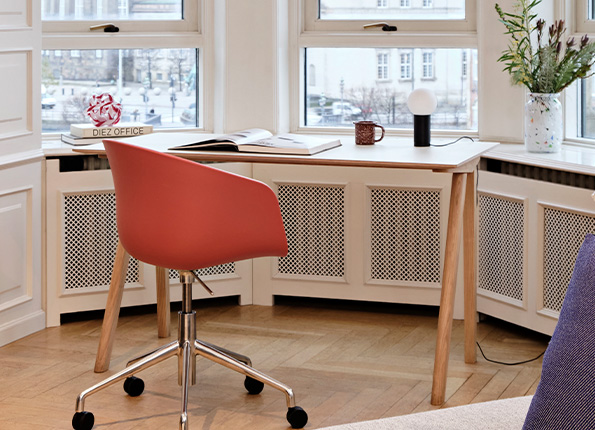 WORKING INTERIOR02