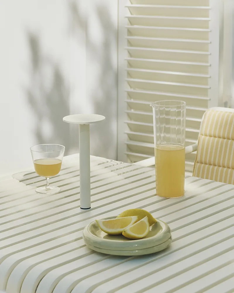 HOST PORTABLE LAMP