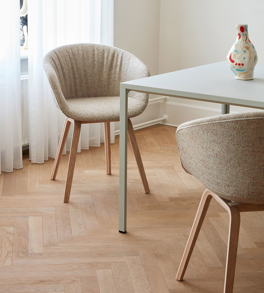 ファブリックチェア