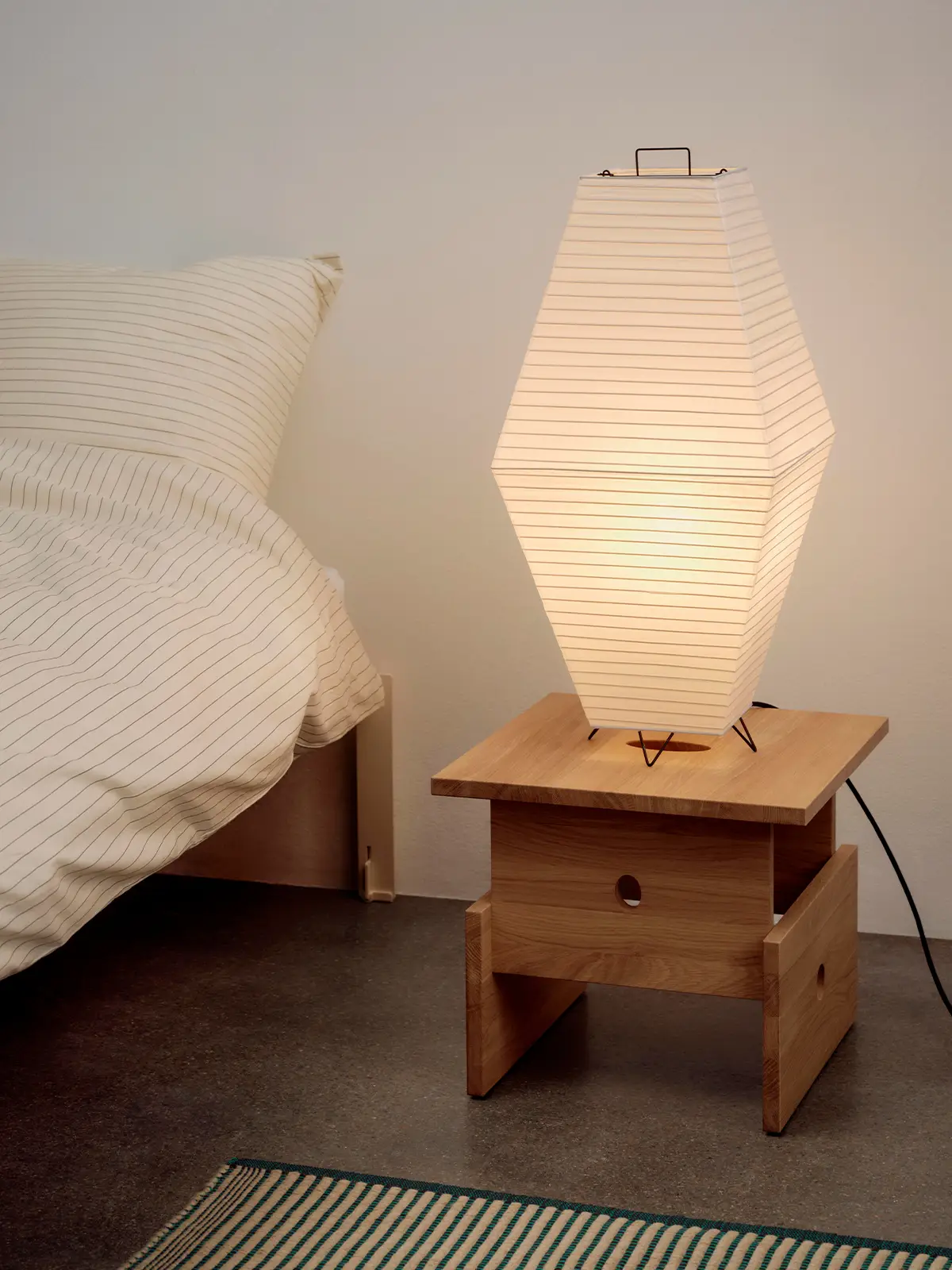 [NEW] PAPER SHADE PRISM TABLE / FLOOR
