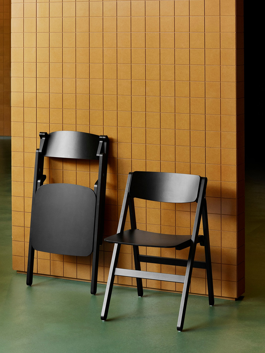BACKFLIP CHAIR
