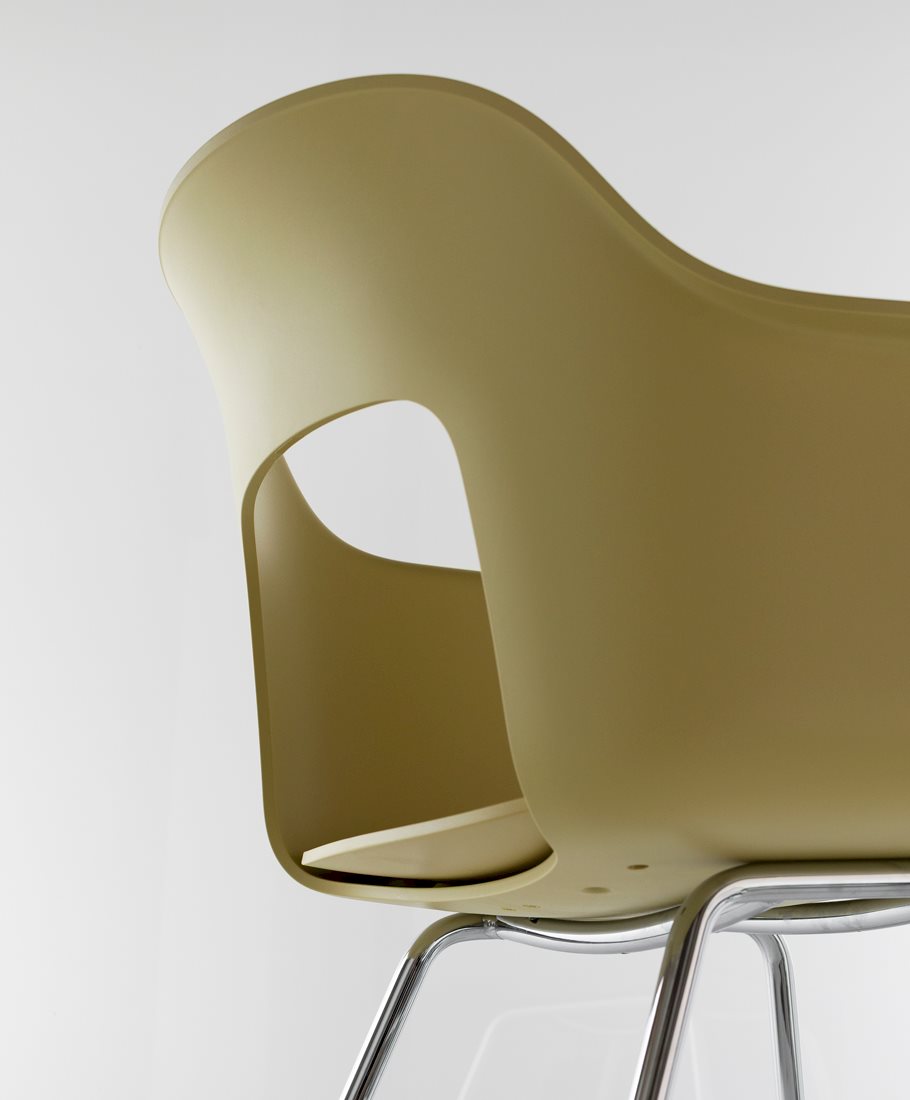 Layout Armchair in Studio
