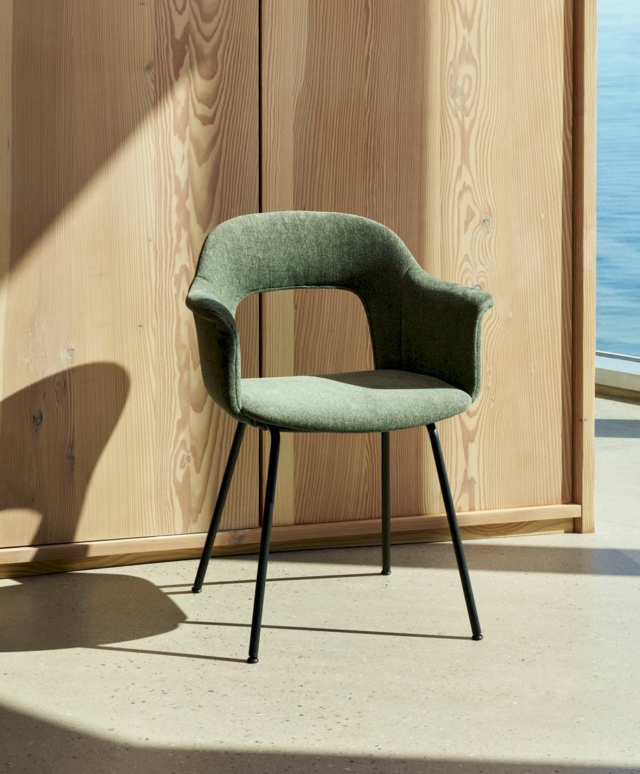 Layout Armchair 214
