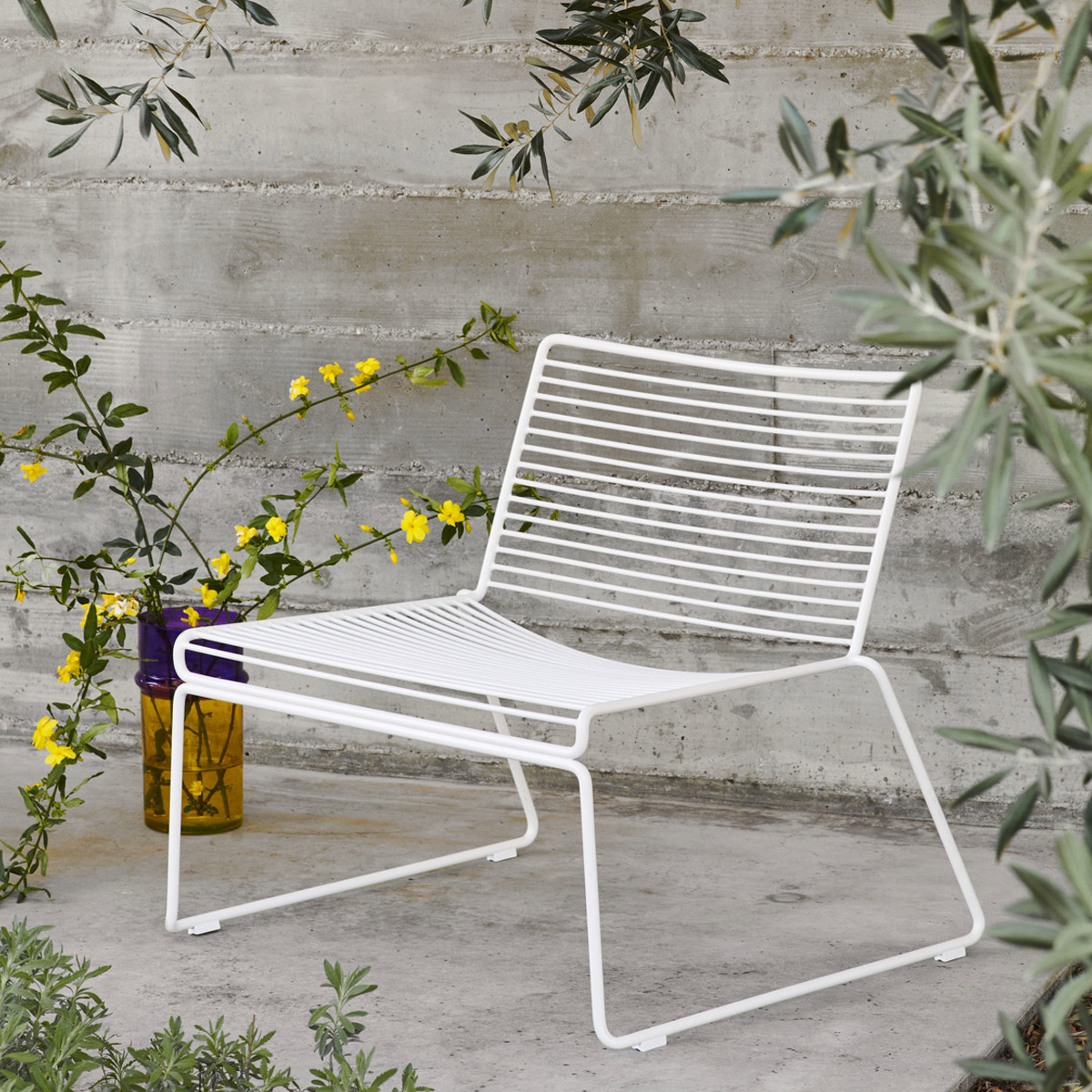 HEE LOUNGE CHAIR