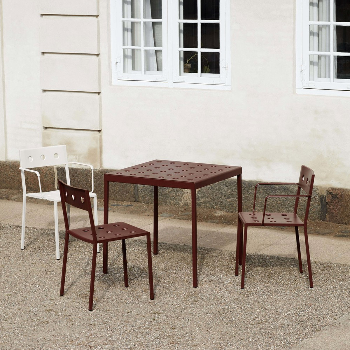 BALCONY ARMCHAIR