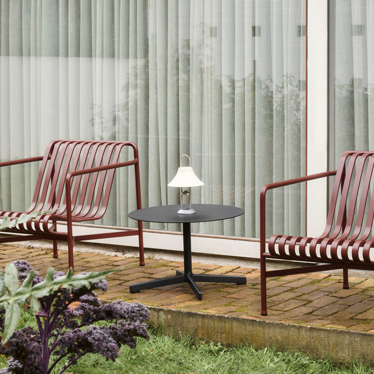 NEU TABLE LOW ROUND