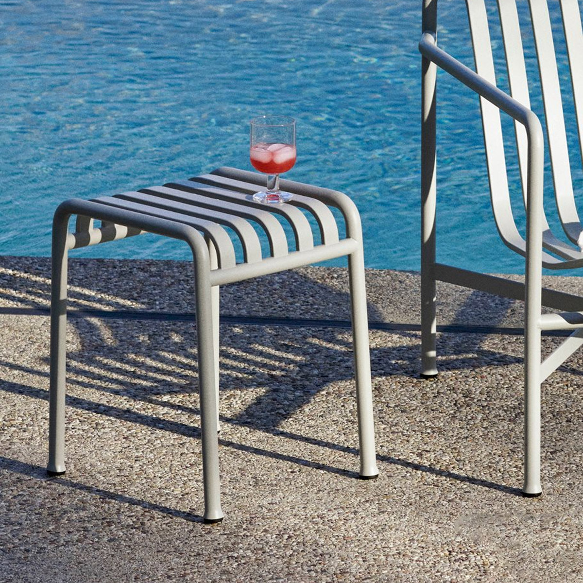 PALISSADE STOOL