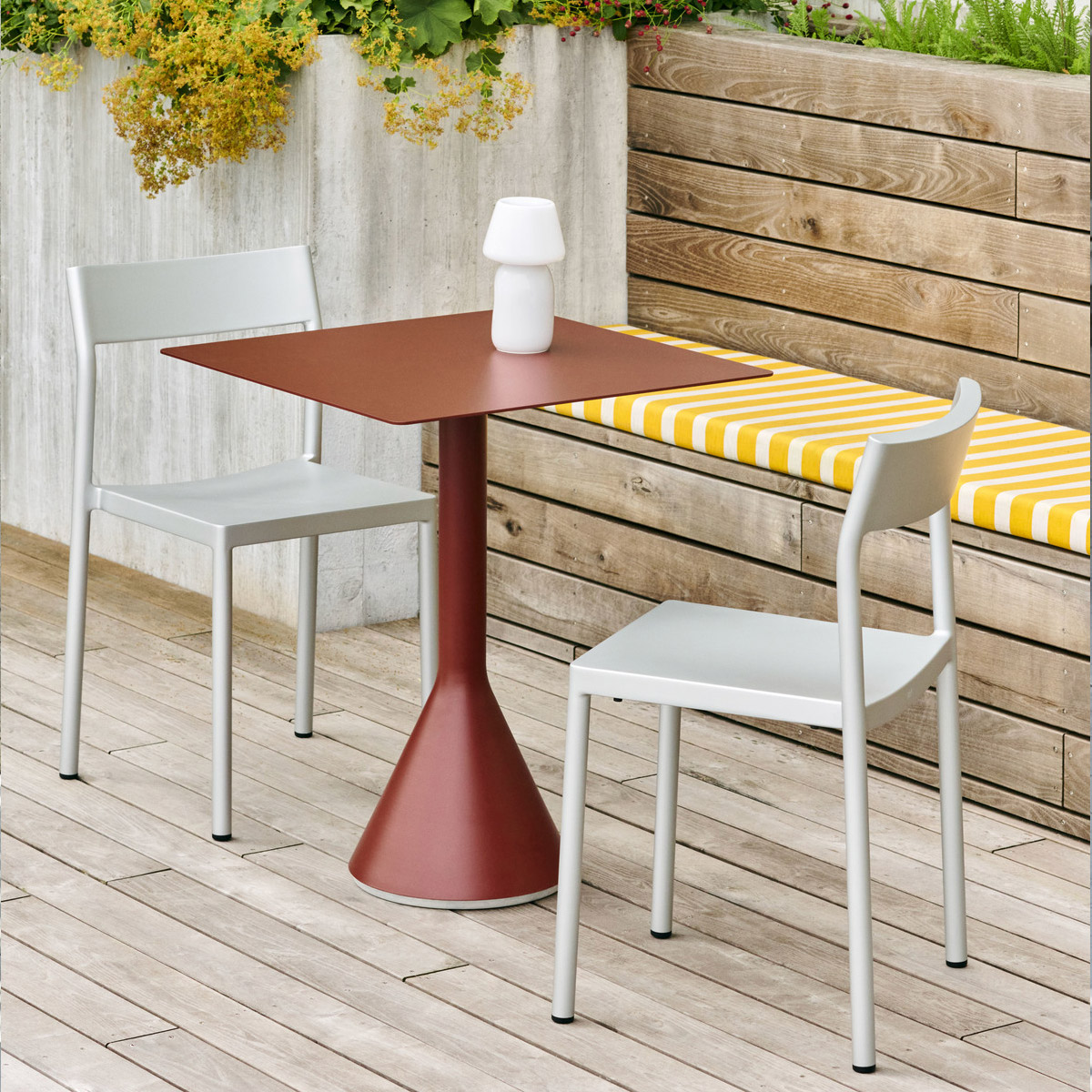 PALISSADE CONE TABLE