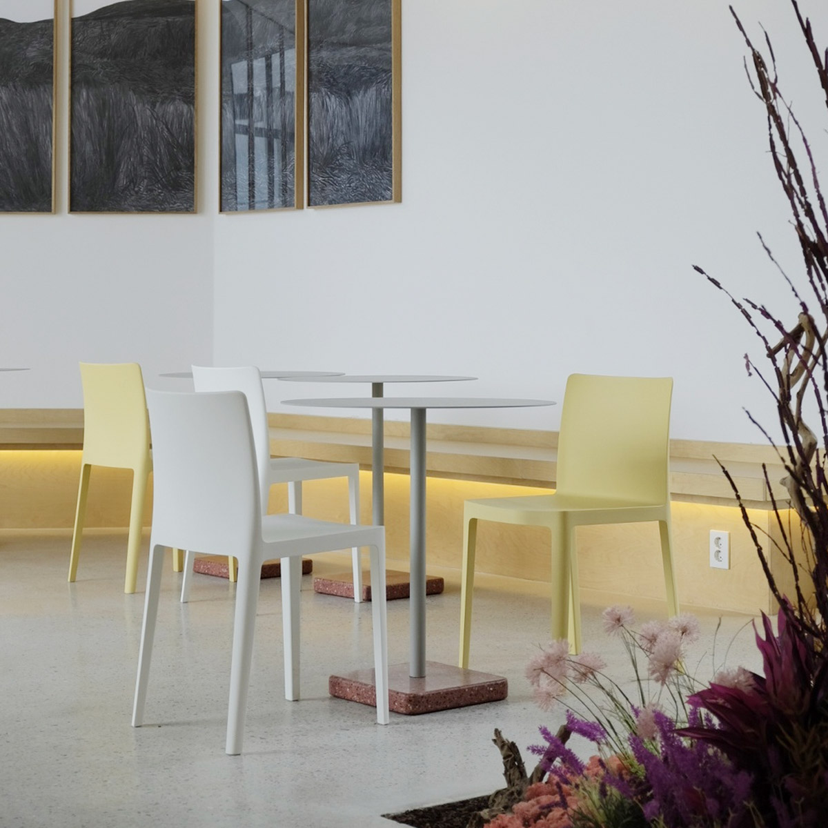ELEMENTAIRE CHAIR