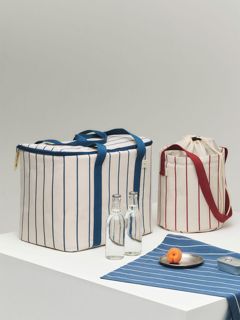 OUTDOOR MARKET BY JASPER MORRISON FOR HAY