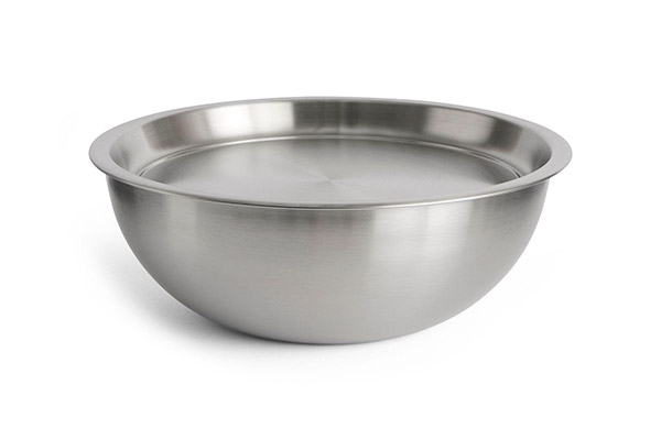 Outdoor Market Steel Bowl with Lid
