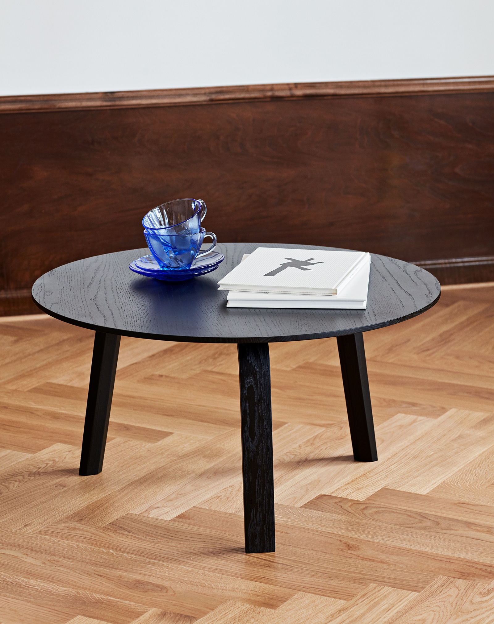 BELLA COFFEE TABLE / Φ60 x 32 cm｜北欧デンマーク インテリア 