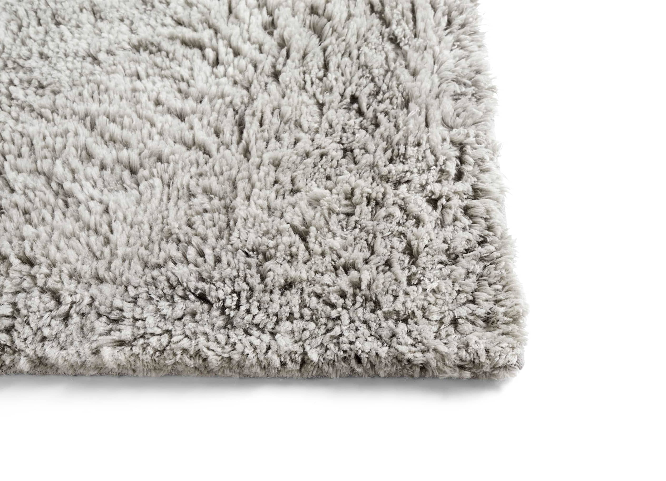 SHAGGY RUG / L200 x W140