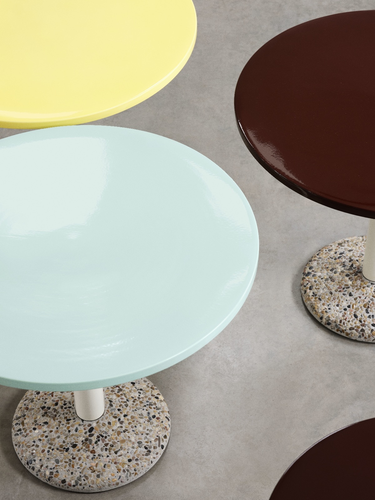 CERAMIC TABLE