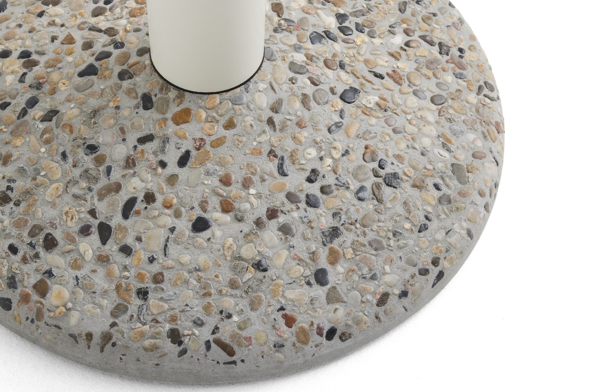 CERAMIC TABLE